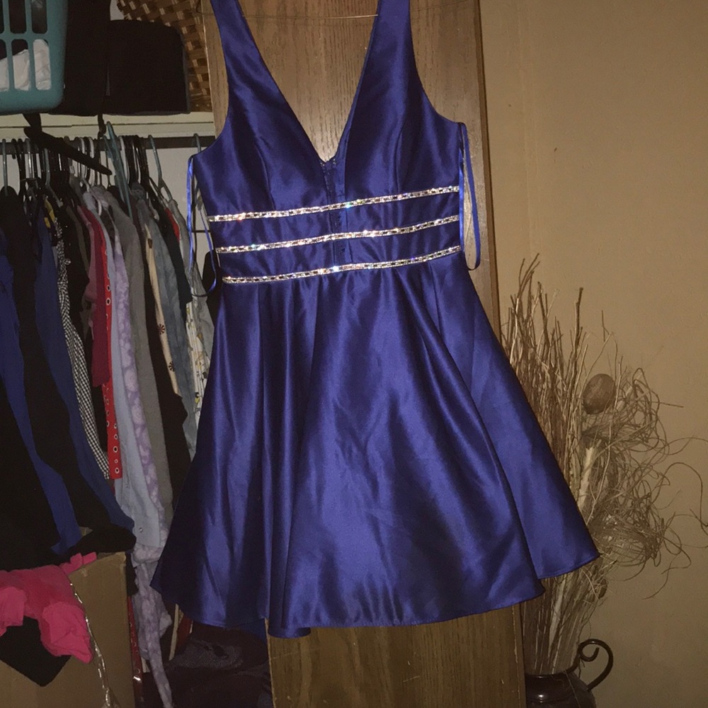 Mini Ruffled Dress - Picture 2 of 2